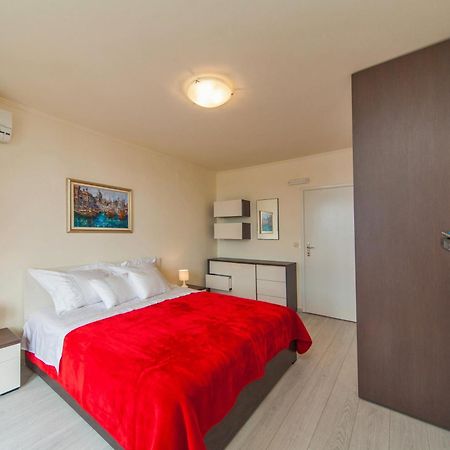 Deluxe Sunset Room, View Of The Old Town Dubrovnik Exterior photo
