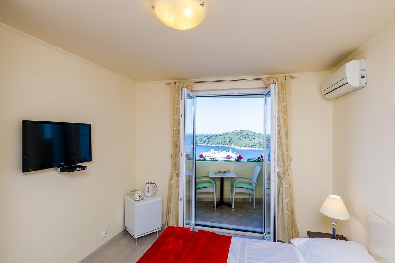 Deluxe Sunset Room, View Of The Old Town Dubrovnik Exterior photo